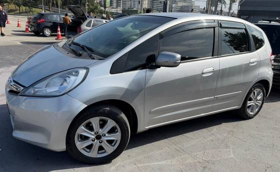 HONDA FIT 1.4 LX 16V FLEX 4P AUTOMÁTICO HONDA FIT 1.4 LX 16V FLEX 4P AUTOMÁTICO